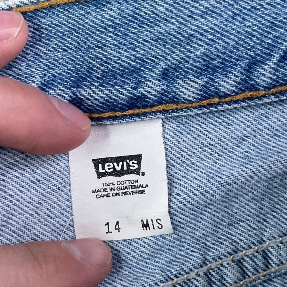 Vintage Levis Shorts Womens 14 Blue 950 Relaxed High Waist Mom Cotton Denim Y2K - Picture 4 of 11
